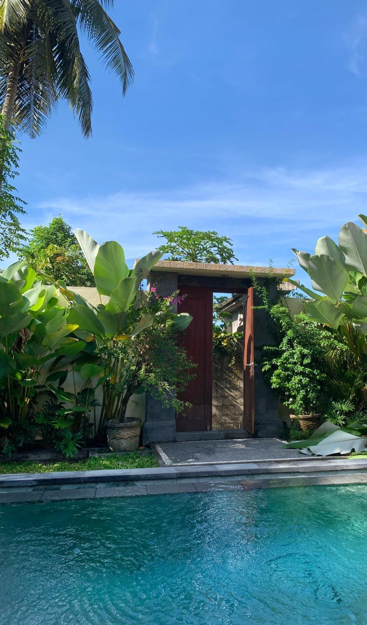 D'sumi Villa